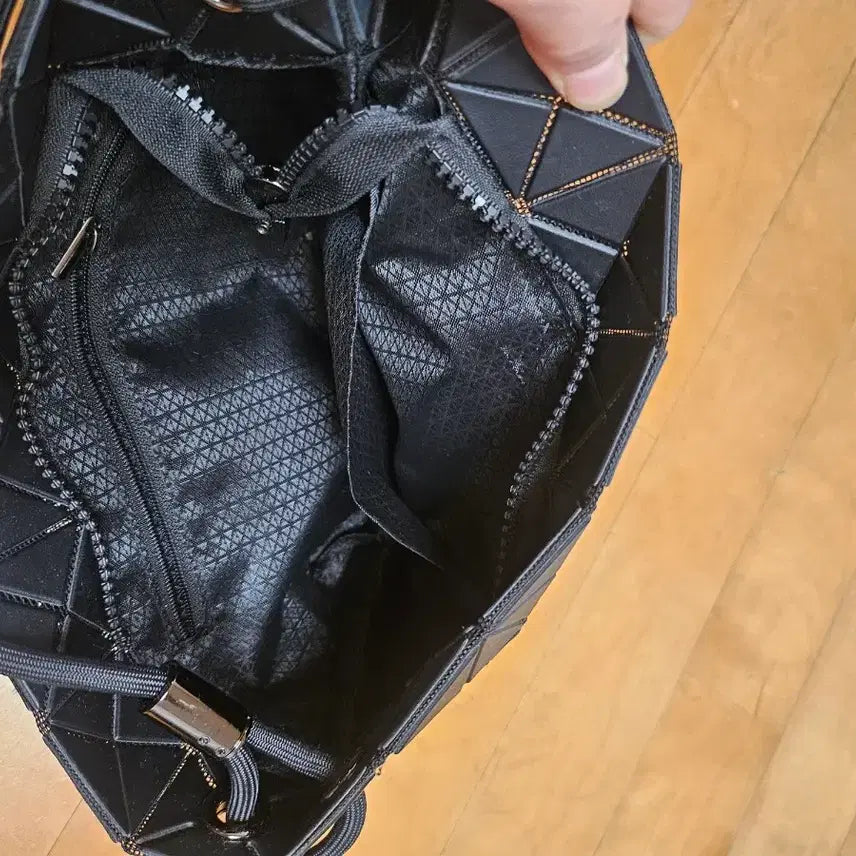 [BUNJANG] Black Pattern Tote Bag / 블랙 패턴 토트백 겸 숄더백