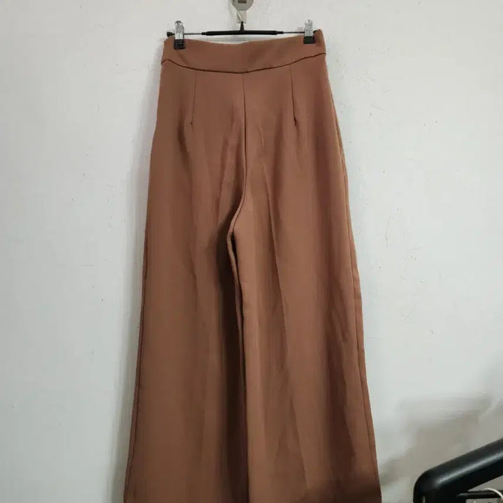 [SOLD OUT] 갈색 와이드 팬츠 여성용27