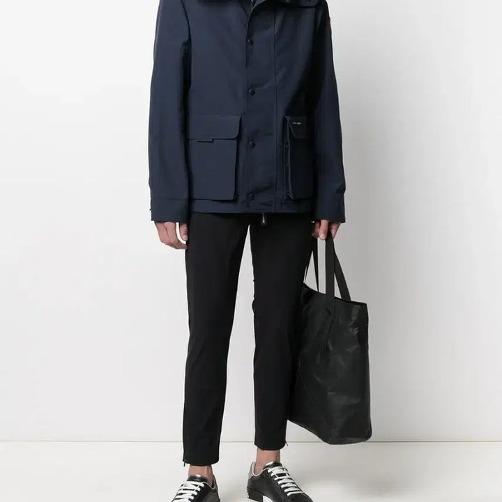 [BUNJANG] Canada Goose Lockport Hooded Windbreaker Jacket M / 캐나다구스 로케포트 바람막이 후드 자켓 M(100~105)
