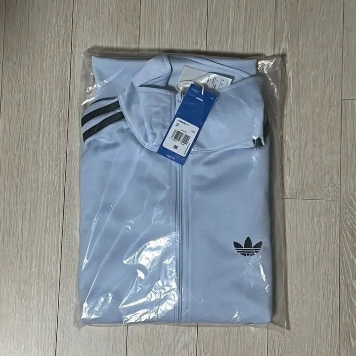 [BUNJANG] Adidas Firebird Track Top Crystal Sky / [새상품] M) 아디다스 파이어버드 트랙탑 크리스탈 스카이