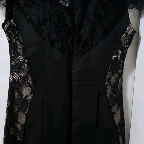 [SOLD OUT] 수입의류 홀복 레이스원피스 바비클로젯