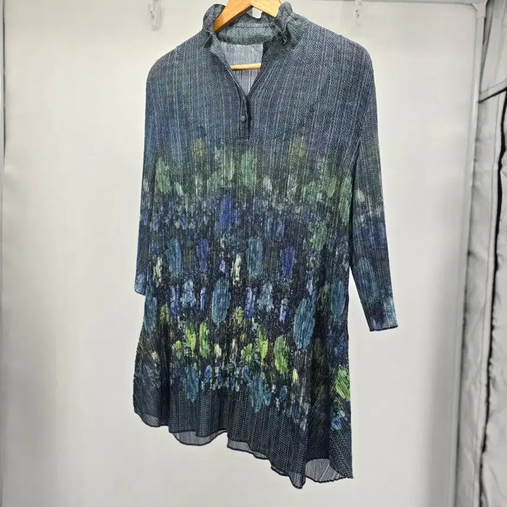 [BUNJANG] Pleated Tunic Blue Green Pattern Blouse / 플리츠 튜닉 블루 그린 패턴 블라우스