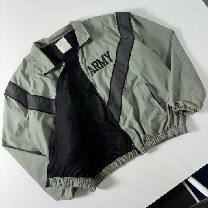 [BUNJANG] Army IPFU Windbreaker Jacket / Army  90,s IPFU 미군 아미 바람막이 자켓