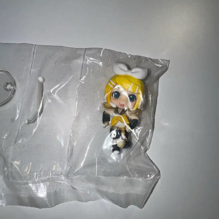 [BUNJANG] Vocaloid Kagamine Rin Puchi Nendoroid Figure / 보컬로이드 카가미네 린 푸치넨도 피규어 양도 보카로 고전 미소녀