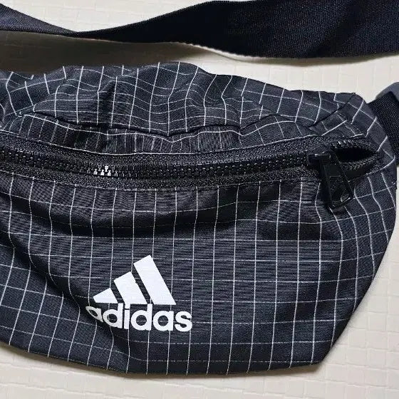 [SOLD OUT] 아디다스 가방 힙색 보조가방