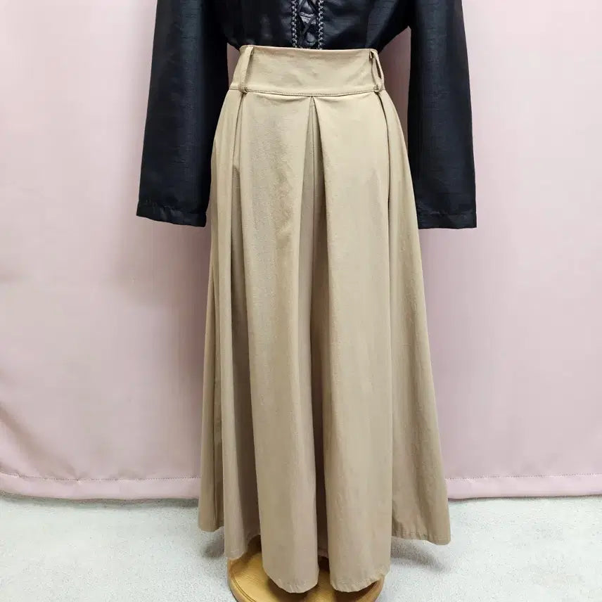 [SOLD OUT] 바스락 스판 베이지 핀턱 와이드 팬츠