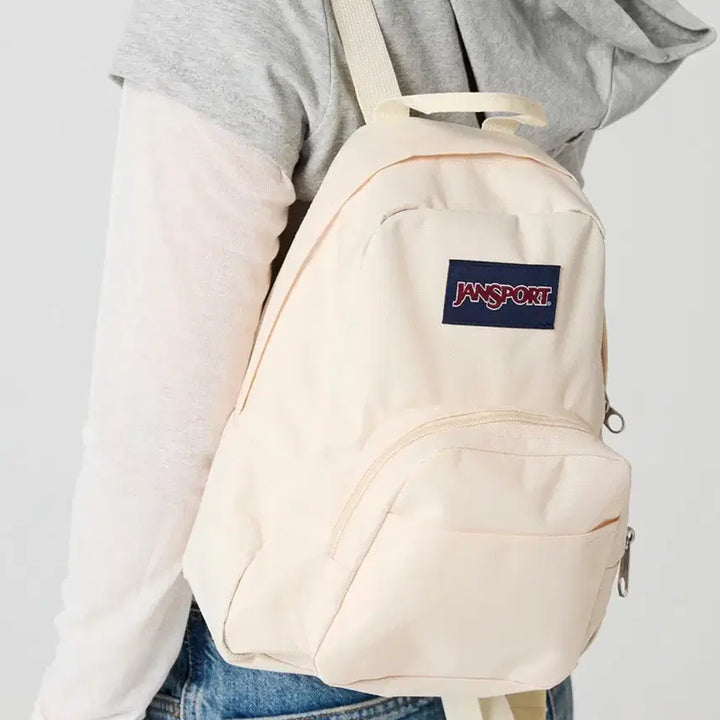[SOLD OUT] 잔스포츠 하프파인트 백팩 코코넛색상