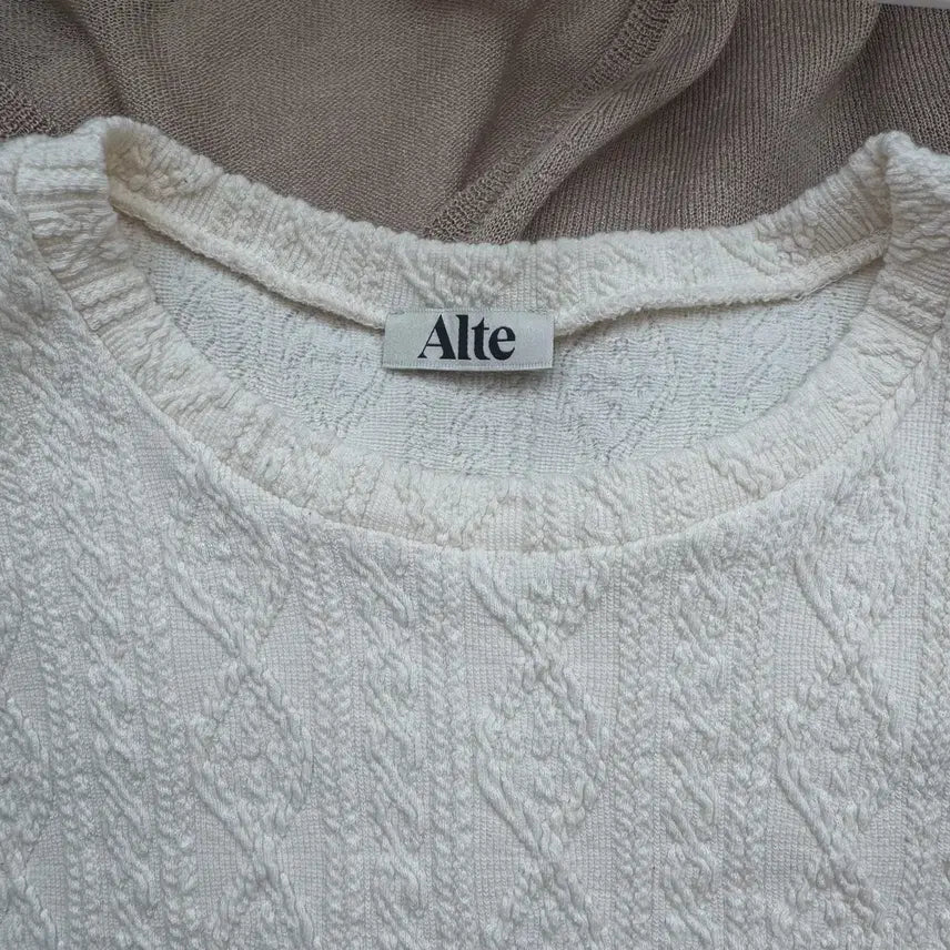 [BUNJANG] Alte Cable Jersey Tee Cream / 알테 케이블 져지 티 크림색 alte cable jersy tee