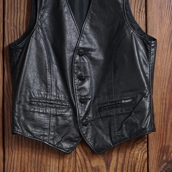 [SOLD OUT] 쇼트 USA Sportswear 레더 베스트