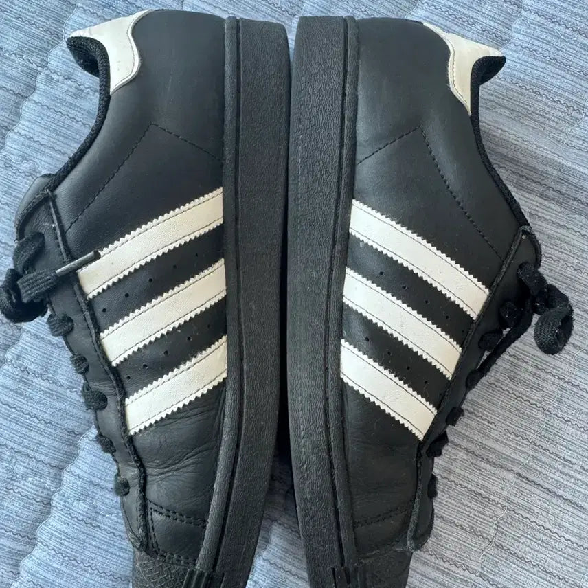 [BUNJANG] Adidas Superstar Black Sneakers / 아디다스 슈퍼스타 블랙 265
