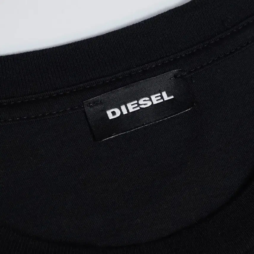 [BUNJANG] Diesel Logo Sleeve T-shirt / 디젤 로고 슬리브 티셔츠