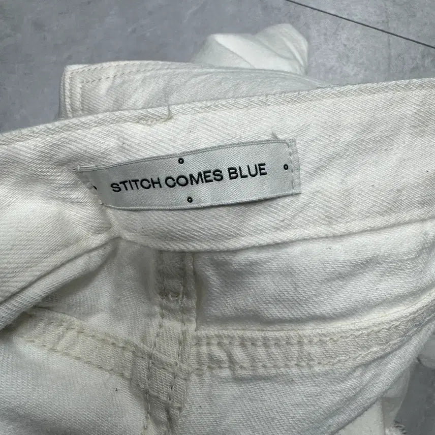 [BUNJANG] BEAKER STITCH COMES BLUE Shorts / 28 비이커 BEAKER 스티치컴스블루 STITCH COMES BLUE