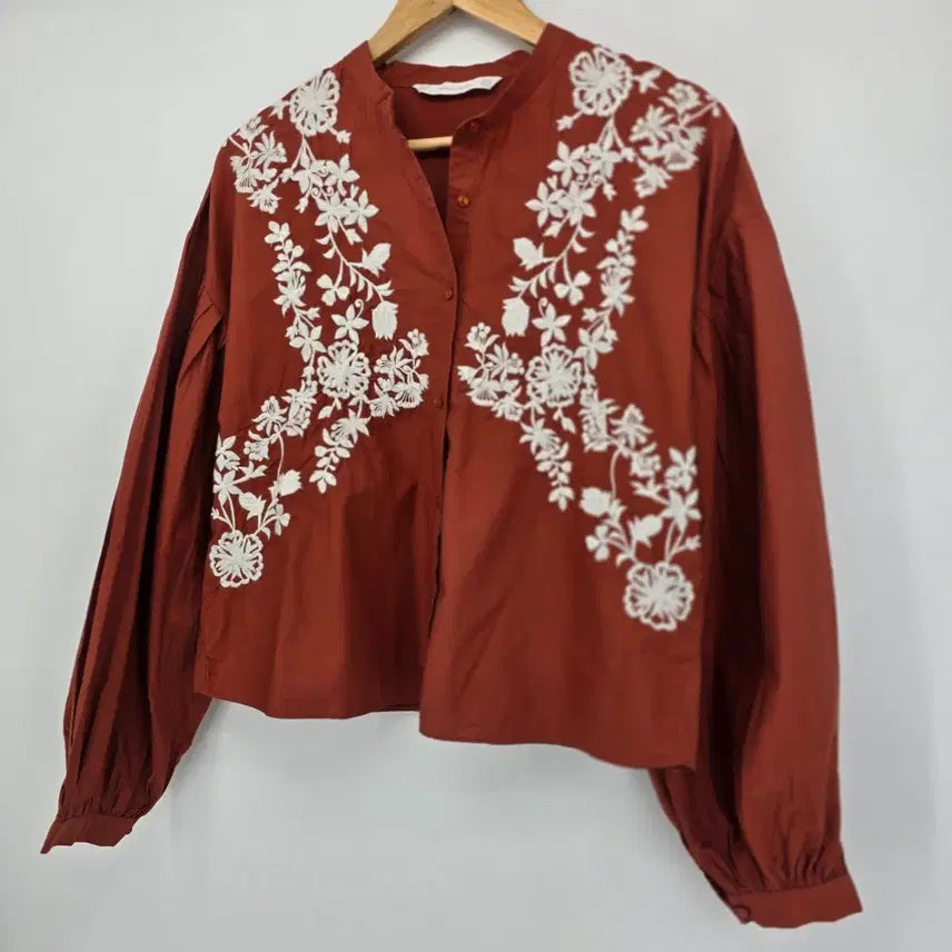 [BUNJANG] ZARA Embroidered Blouse / ZARA 자수 블라우스 (보헤미안 무드) [B30689]