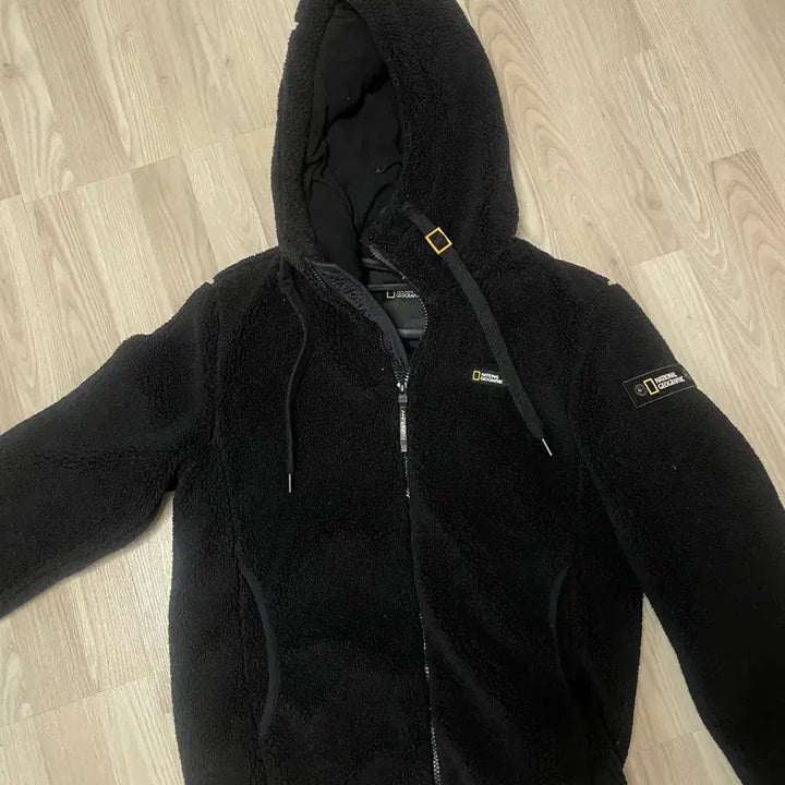 [BUNJANG] National Geographic Fleece Hoodie S Black / 내셔널지오그래픽 양털 후드집업 s 블랙