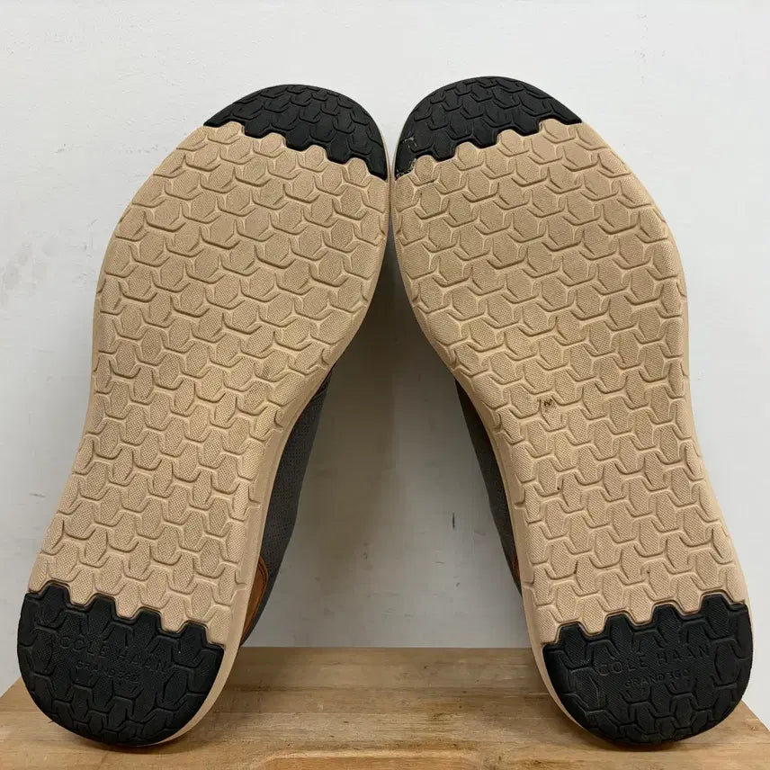 [SOLD OUT] 콜한 남성 스니커즈 285~290