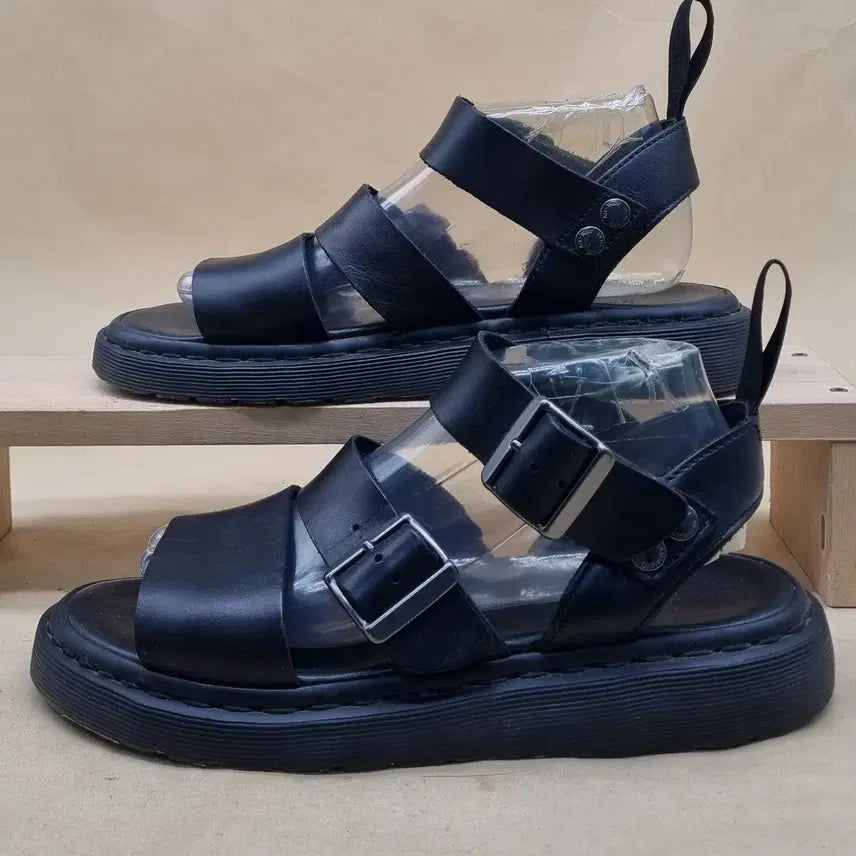 [BUNJANG] Dr. Martens Gryphon Men&