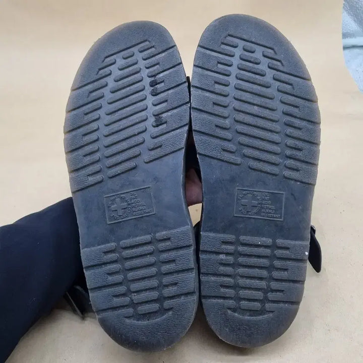 [BUNJANG] Dr. Martens Gryphon Men&
