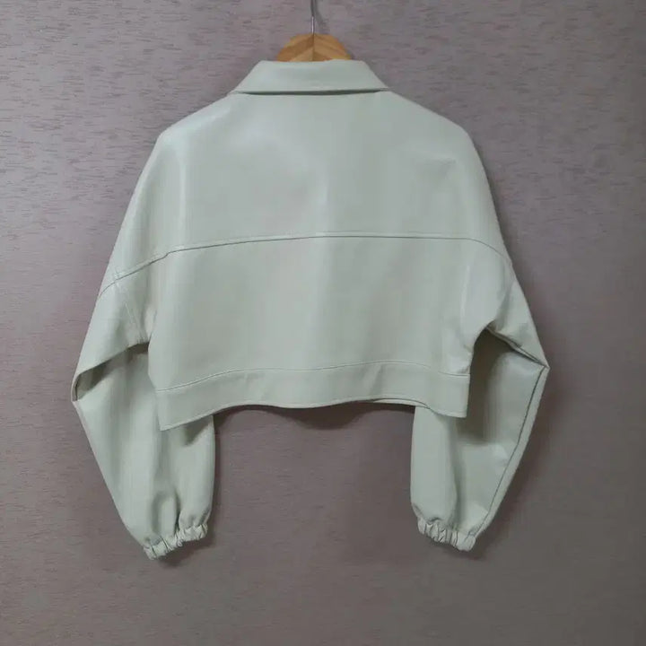 [BUNJANG] B4-15 Faux Leather Short Jacket for Women / B4-15/인조가죽 숏자켓 여성