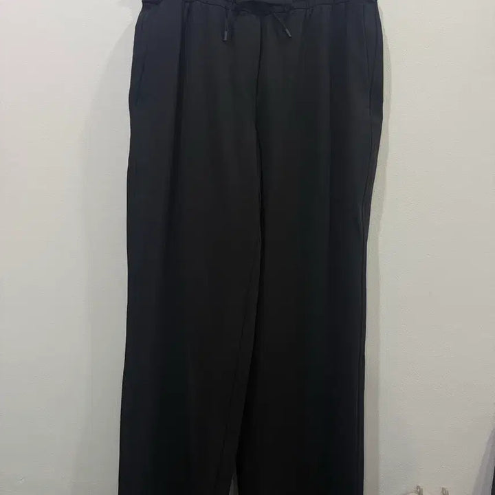 [SOLD OUT] 룰루레몬 남자 밸런스 릴렉스핏 팬츠