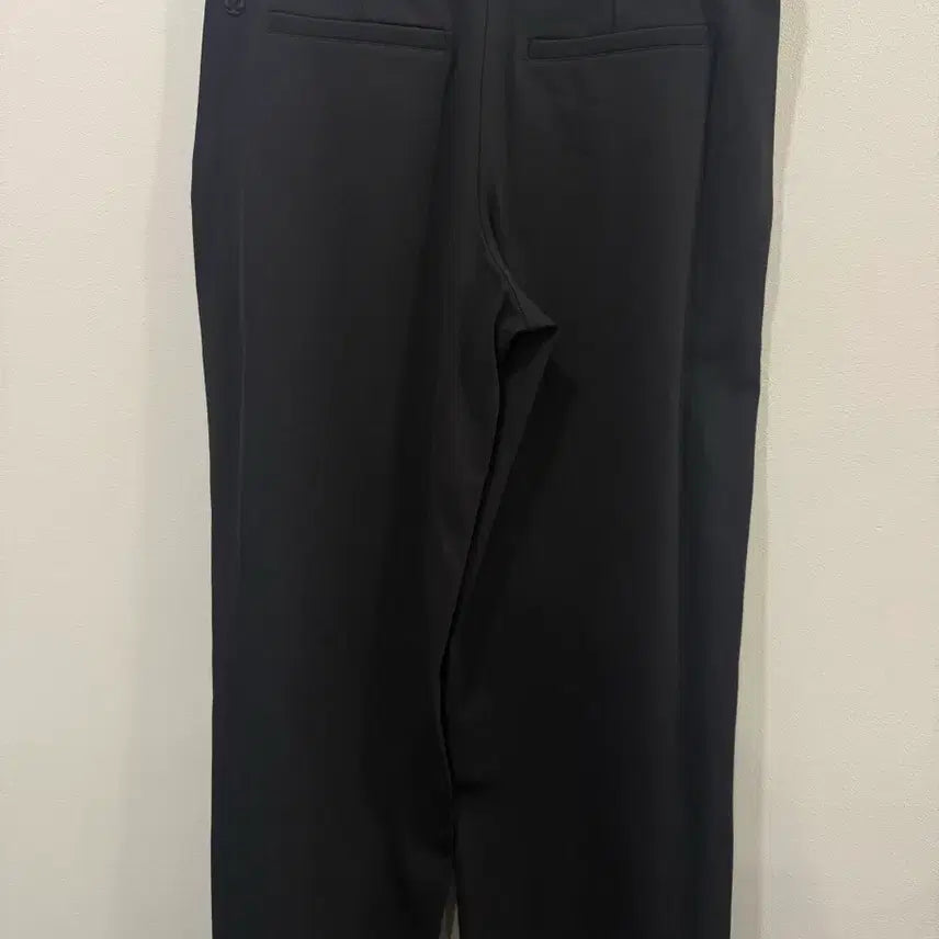 [SOLD OUT] 룰루레몬 남자 밸런스 릴렉스핏 팬츠