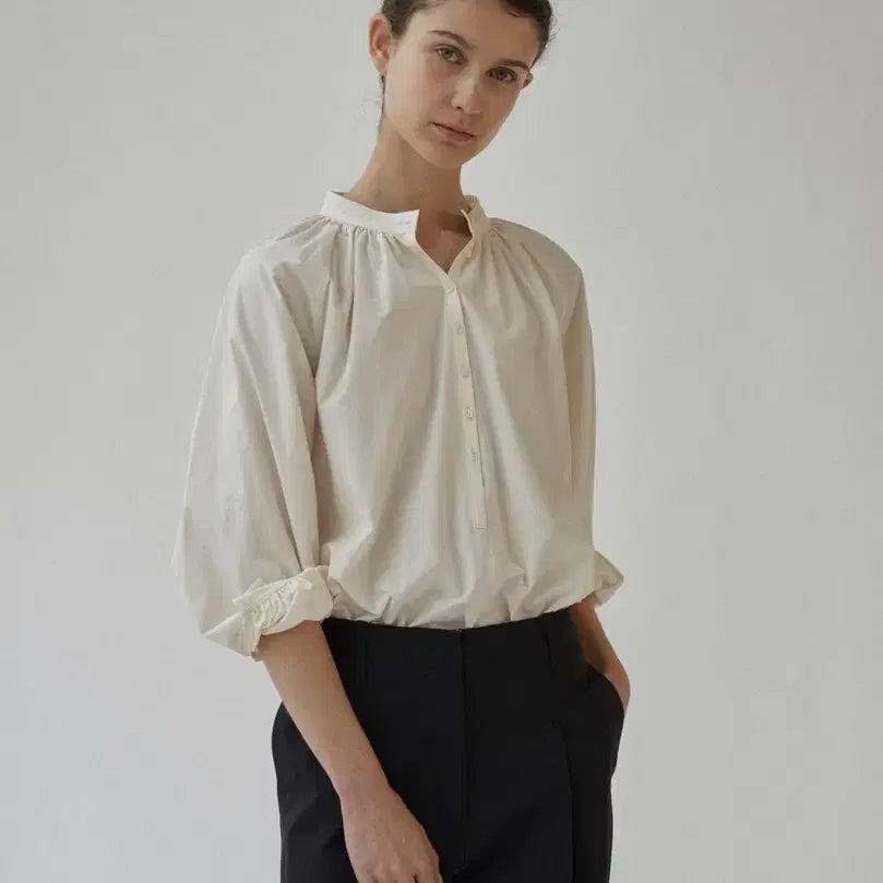 [SOLD OUT] 낫띵리튼 케이트 셔링 셔츠 블라우스 Kate shirring shirt