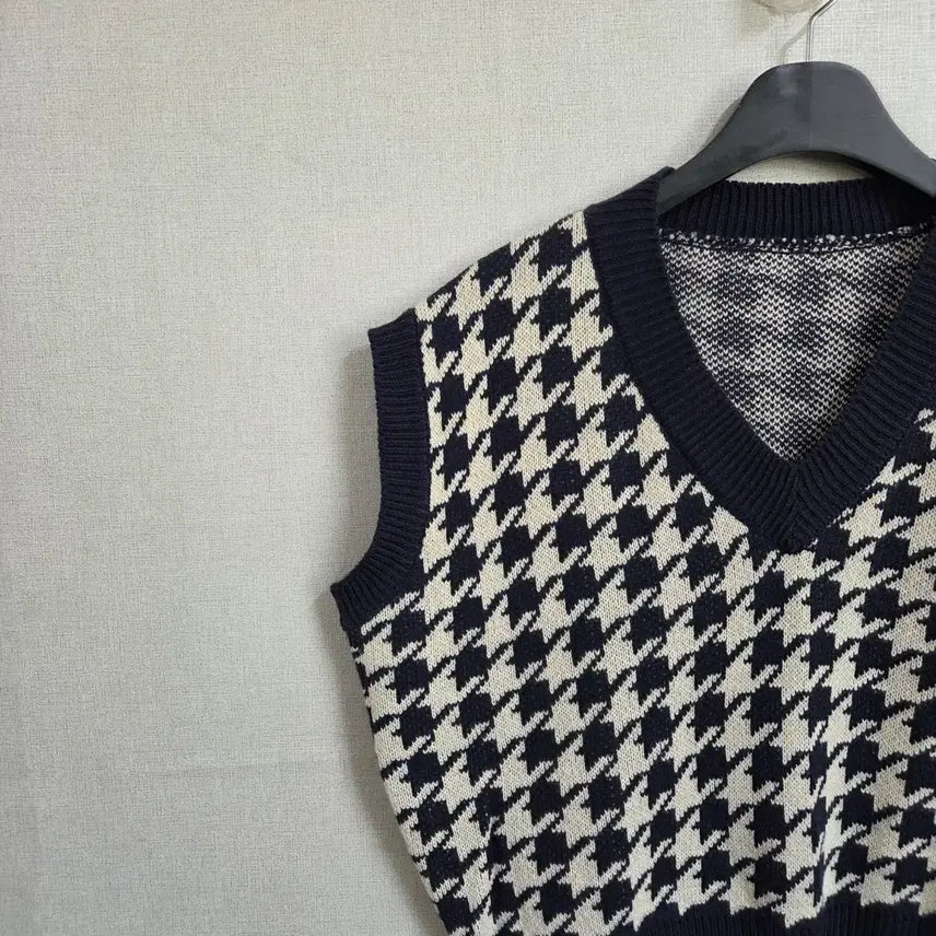 [BUNJANG] JJ1072 Houndstooth V-Neck Knit Vest / 여성 하운드투스 V넥 니트 조끼 F JJ1072
