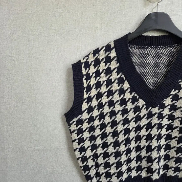 [BUNJANG] JJ1072 Houndstooth V-Neck Knit Vest / 여성 하운드투스 V넥 니트 조끼 F JJ1072