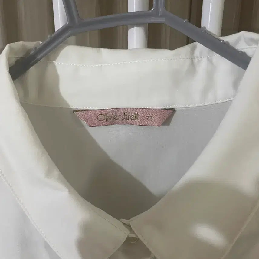 [BUNJANG] Olivia Strehl White Shirt (Size 66) / 올리비아스트렐 흰셔츠 66 팝니다