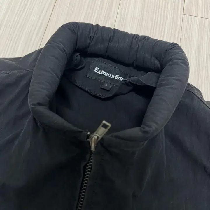 [BUNJANG] Extraordinary Parachute Jacket (L) / 엑스트라오디너리 파라슈트 자켓 (L)