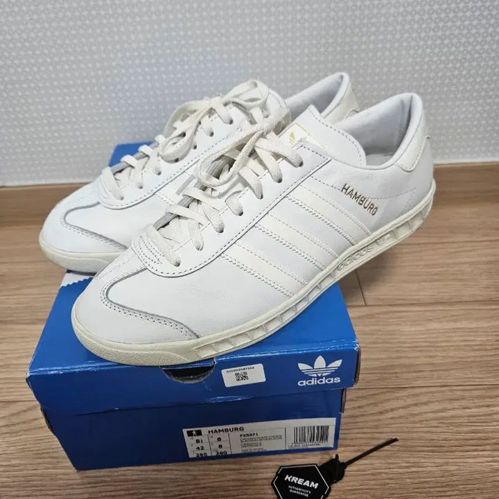 [BUNJANG] Adidas Hamburg White Sneakers / [265] 아디다스 시티 시리즈 함부르크 화이트