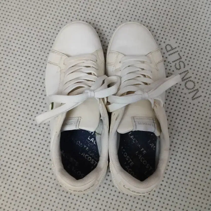 [BUNJANG] Lacoste White Sneakers / 라코스테 흰색 스니커즈 운동화