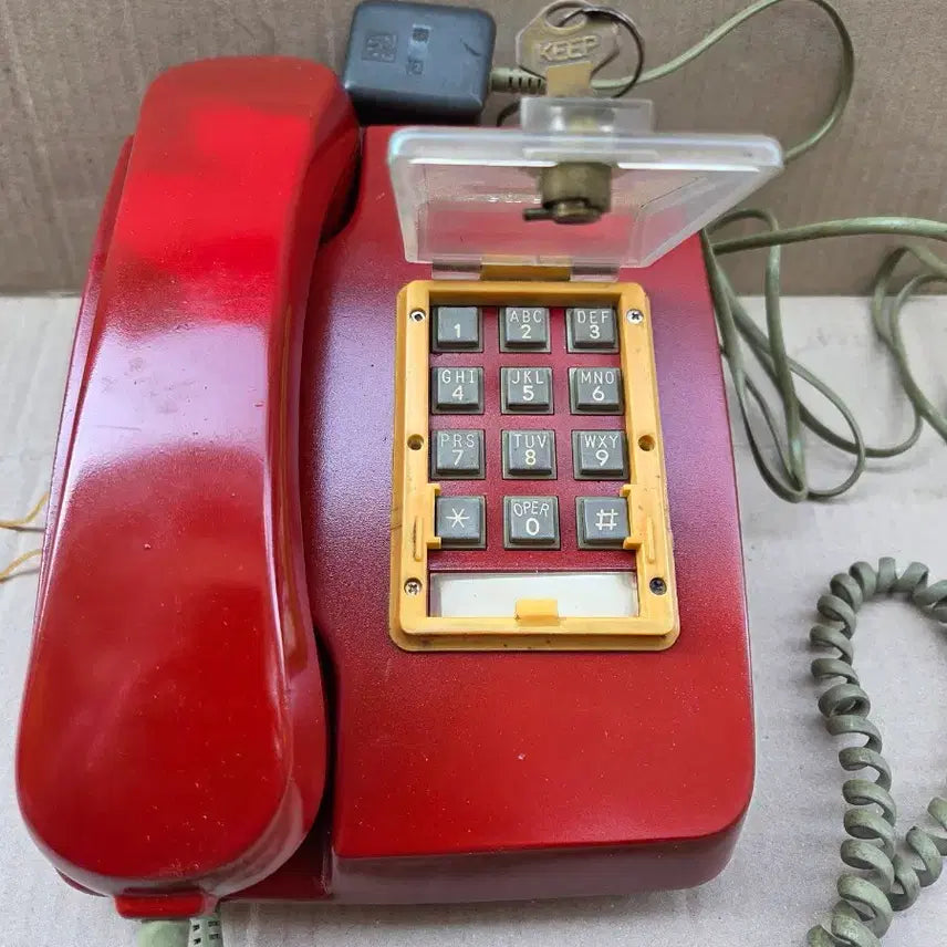 [BUNJANG] Geumseongsa Red Dial Phone / 금성사 빨간색 다이얼 전화기