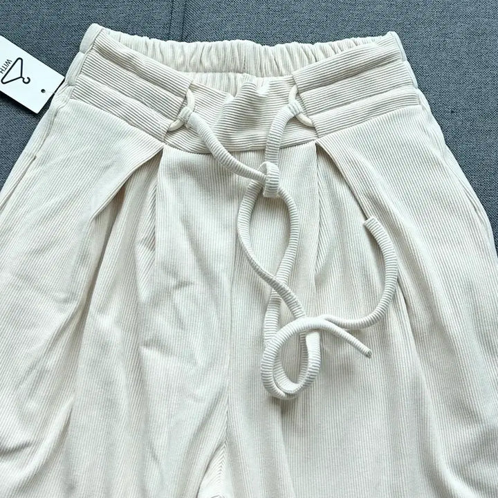 [SOLD OUT] 새상품) 밴딩 핀턱 골지 일자와이드 트레이닝 팬츠