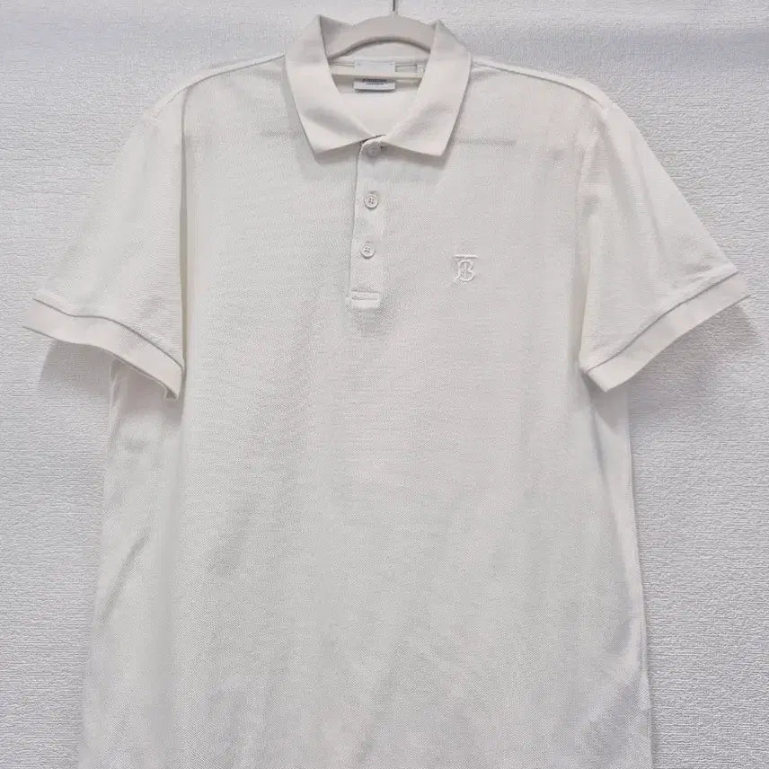 [BUNJANG] Burberry White Polo Shirt / 버버리 신형 화이트 반팔 폴로 티셔츠 / 95~100(정품)