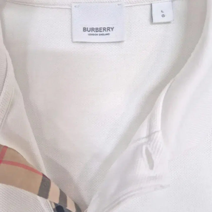 [BUNJANG] Burberry White Polo Shirt / 버버리 신형 화이트 반팔 폴로 티셔츠 / 95~100(정품)
