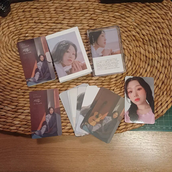 [BUNJANG] Lee Boram 1st Single Album - Nemoz Album - Signed / 이보람 싱글1집 - 네모즈 음반 - 친필싸임