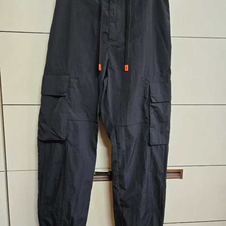 [SOLD OUT] 나이키 조던 우븐 건빵 조거 팬츠