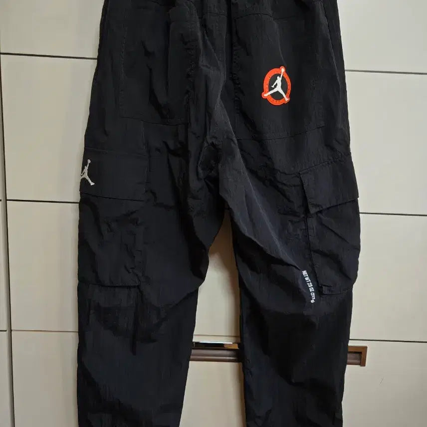 [SOLD OUT] 나이키 조던 우븐 건빵 조거 팬츠