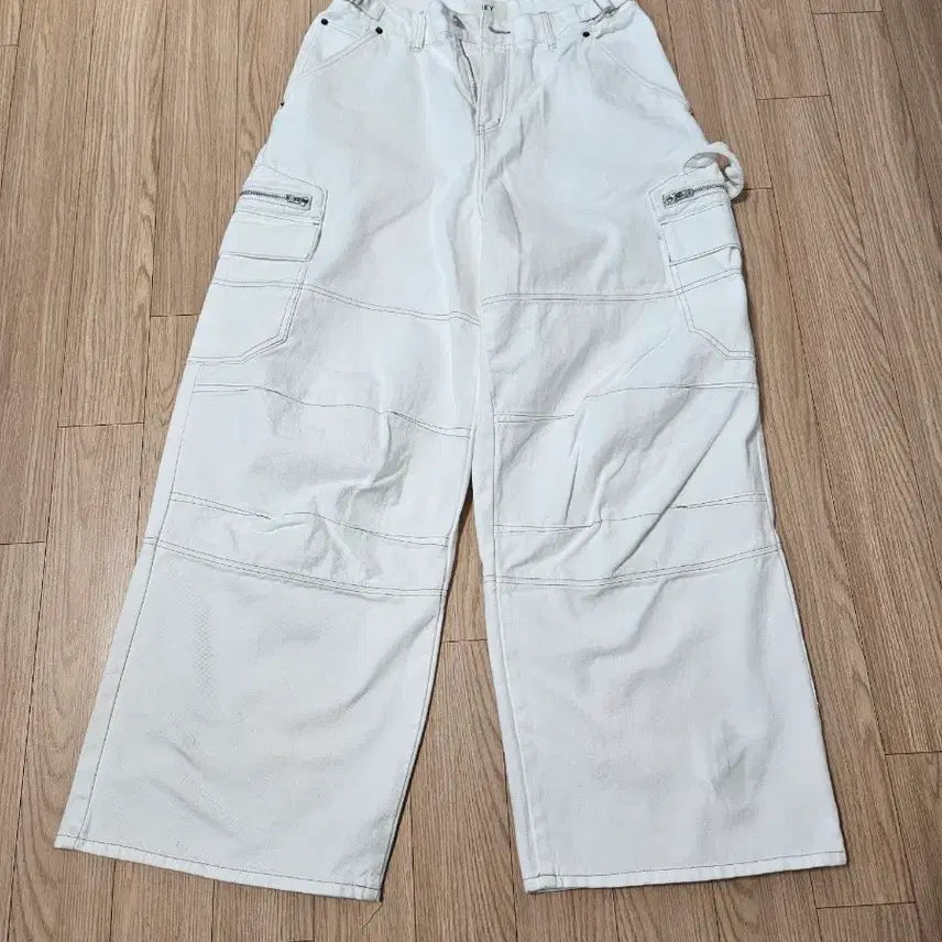 [BUNJANG] E A Utility Denim Pants White / [m] 이에이 유틸리티 데님 팬츠 화이트