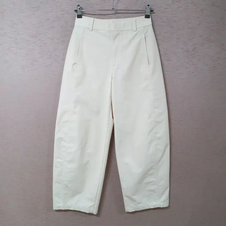[SOLD OUT] B4-15/유니클로 아이보리 팬츠