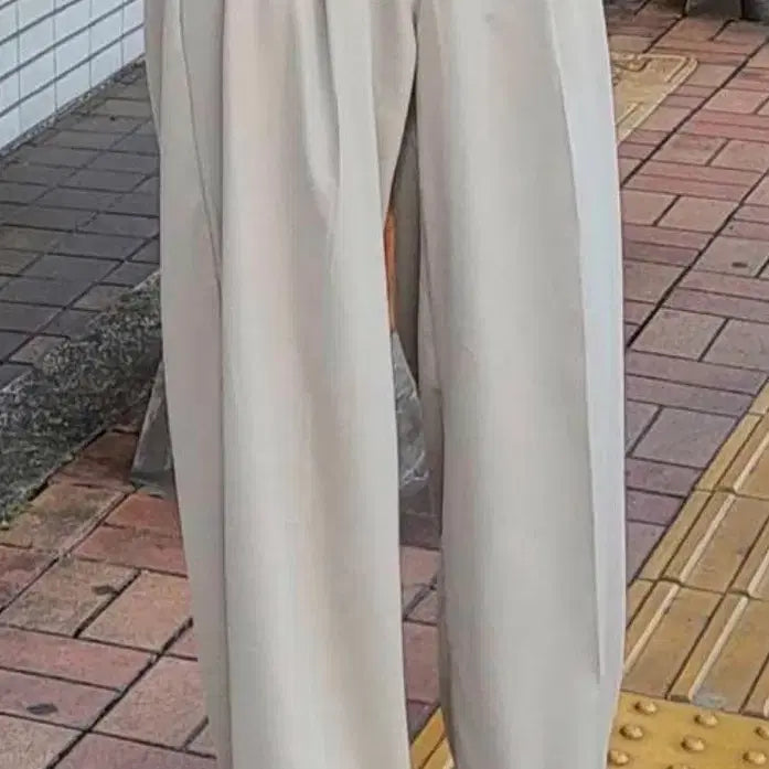 [SOLD OUT] 베이델리 슬랙스 판매합니다