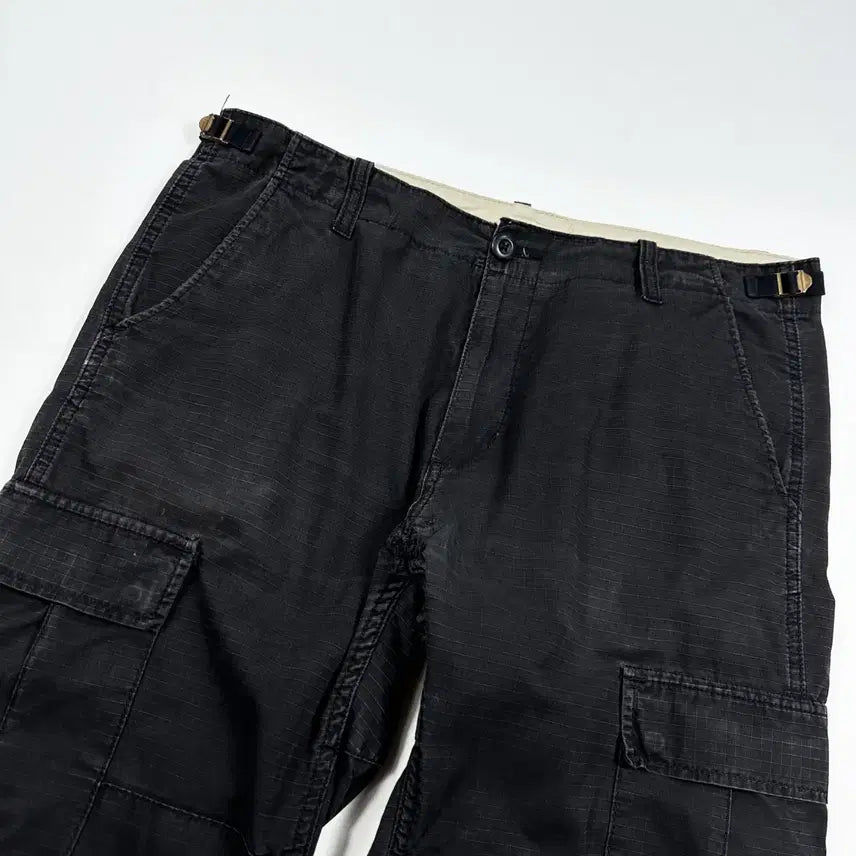 [SOLD OUT] (수선존재, 34)  칼하트 wip 오리지널 립스탑 카고팬츠 블랙