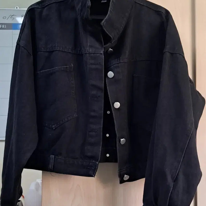 [BUNJANG] Loose Fit Black Denim Short Jacket / 루즈핏 블랙진 숏재킷