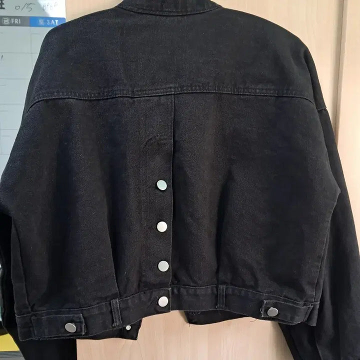 [BUNJANG] Loose Fit Black Denim Short Jacket / 루즈핏 블랙진 숏재킷