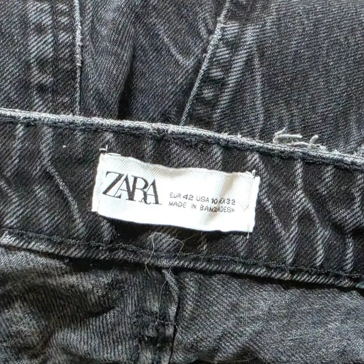 [BUNJANG] ZARA Washed Black Denim Pants (Women&