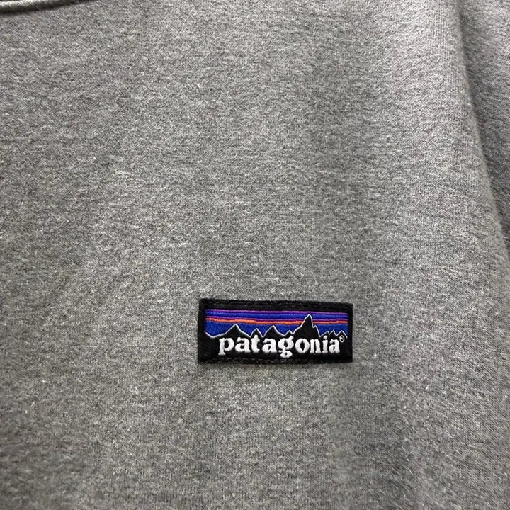 [BUNJANG] Patagonia Gray Crewneck Sweatshirt / 파타고니아 맨투맨 티셔츠 그레이