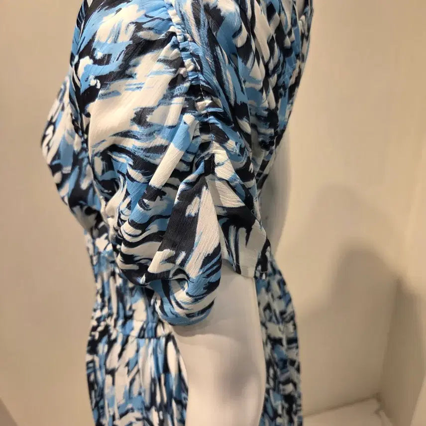 [BUNJANG] Blue Printed Pleated Long Dress / 봄원피스 새상품/핏보장 시원한 블루 나염 플리츠 롱 원피스 | 휴양지룩