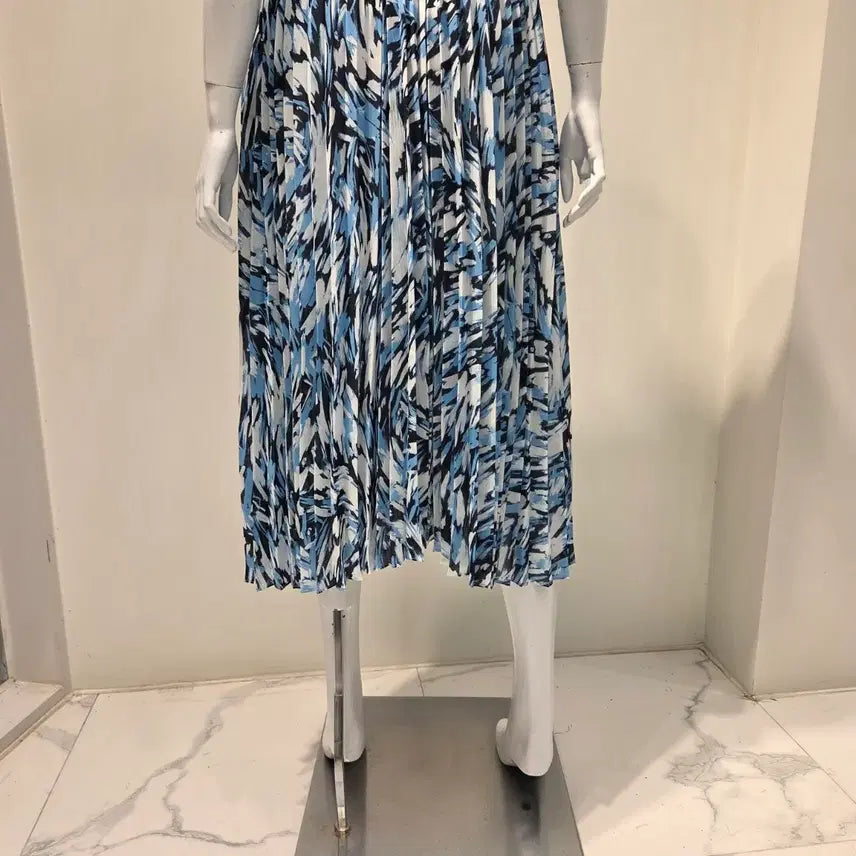 [BUNJANG] Blue Printed Pleated Long Dress / 봄원피스 새상품/핏보장 시원한 블루 나염 플리츠 롱 원피스 | 휴양지룩