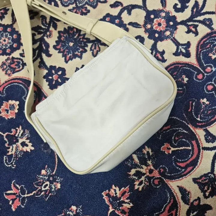 [BUNJANG] Matin Kim 23SS Buckle Bag / 마뗑킴(Matin Kim) 23ss 버클백