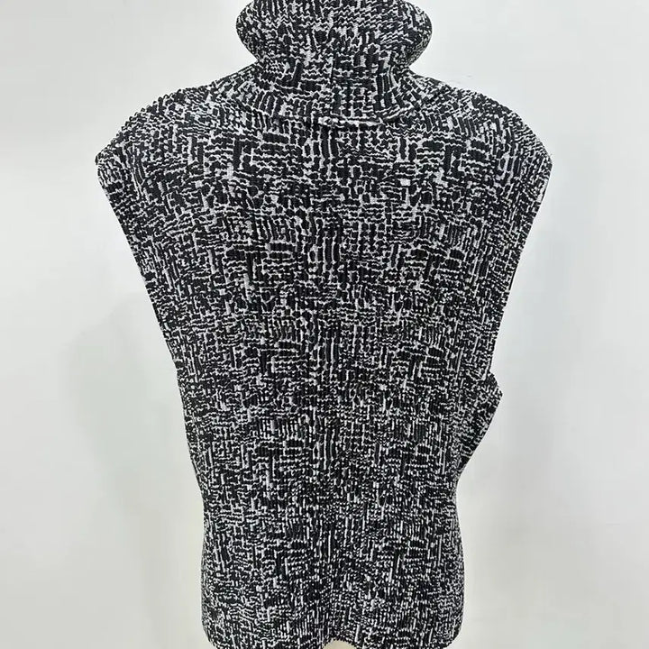 [BUNJANG] Speechio Turtleneck Pleated Vest / 스피치오 터틀넥 플리츠 조끼